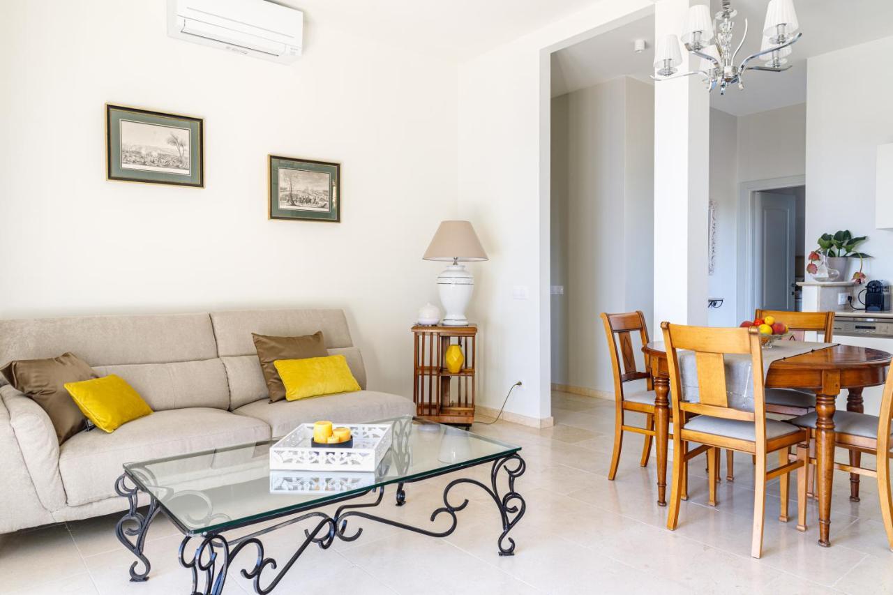 Villa La Florentina, Sea-side apartment between Nice&Monaco Villefranche-sur-Mer Esterno foto